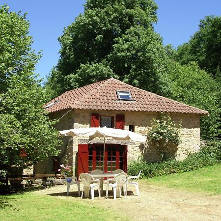 Cosy Holiday Home In Lantheuil With Garden Villefranche-du-Perigord Exterior photo