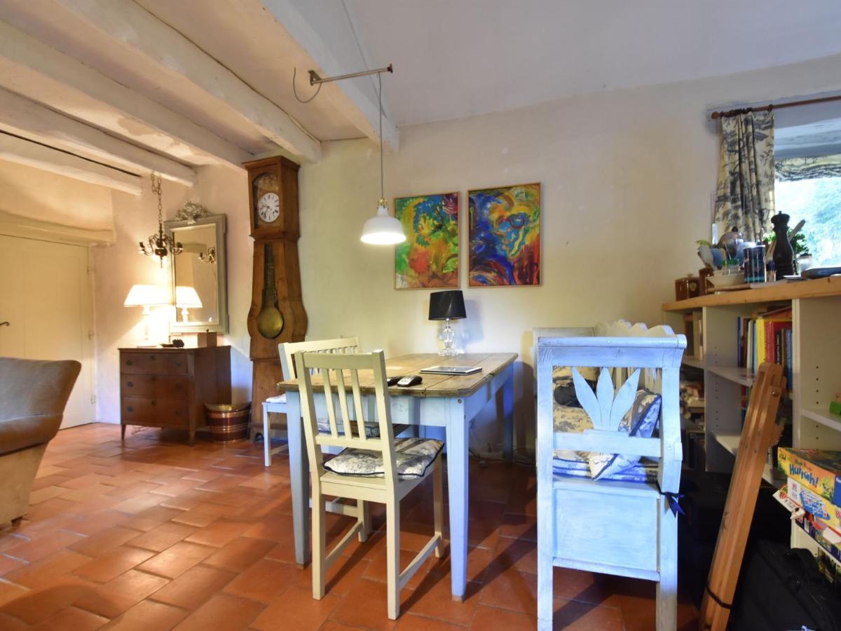 Cosy Holiday Home In Lantheuil With Garden Villefranche-du-Perigord Exterior photo