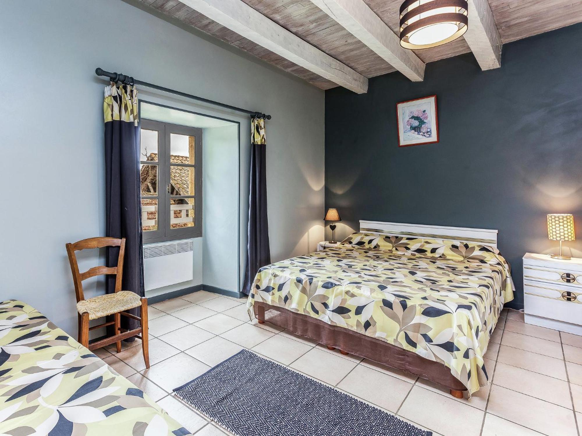 Cosy Holiday Home In Lantheuil With Garden Villefranche-du-Perigord Exterior photo